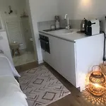Cosy Chic Homestay *